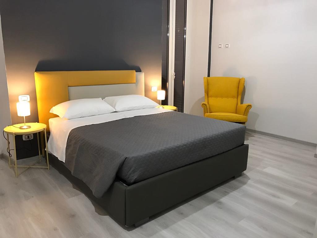 Sensation House Bed and Breakfast Rom Exteriör bild