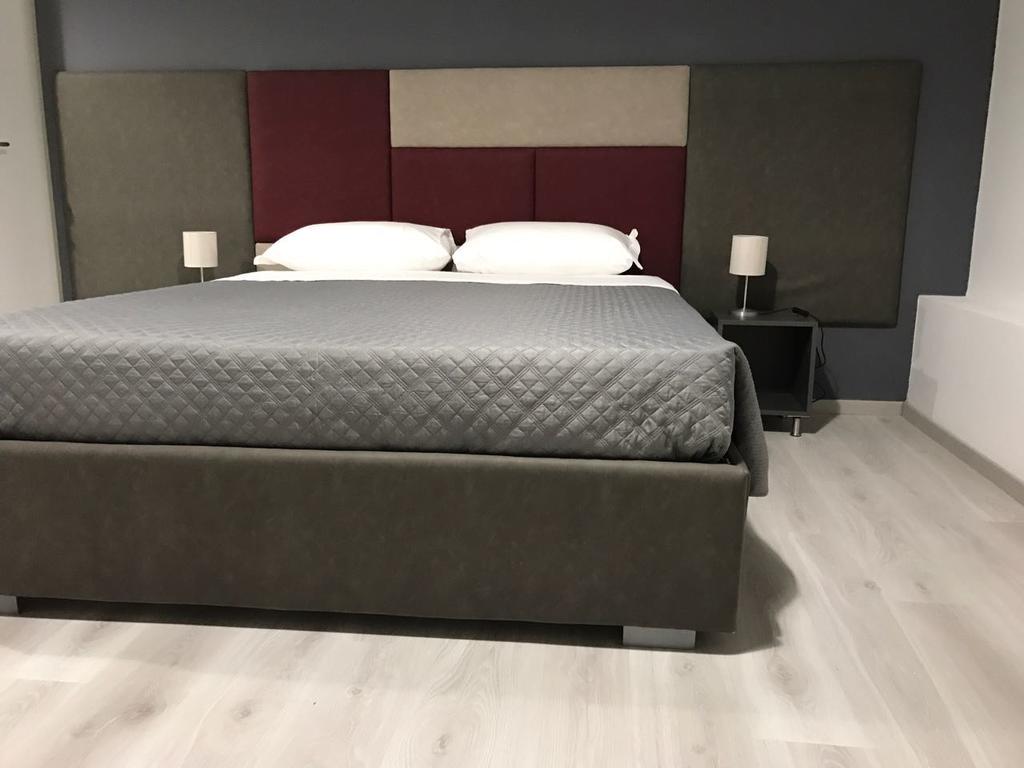 Sensation House Bed and Breakfast Rom Exteriör bild