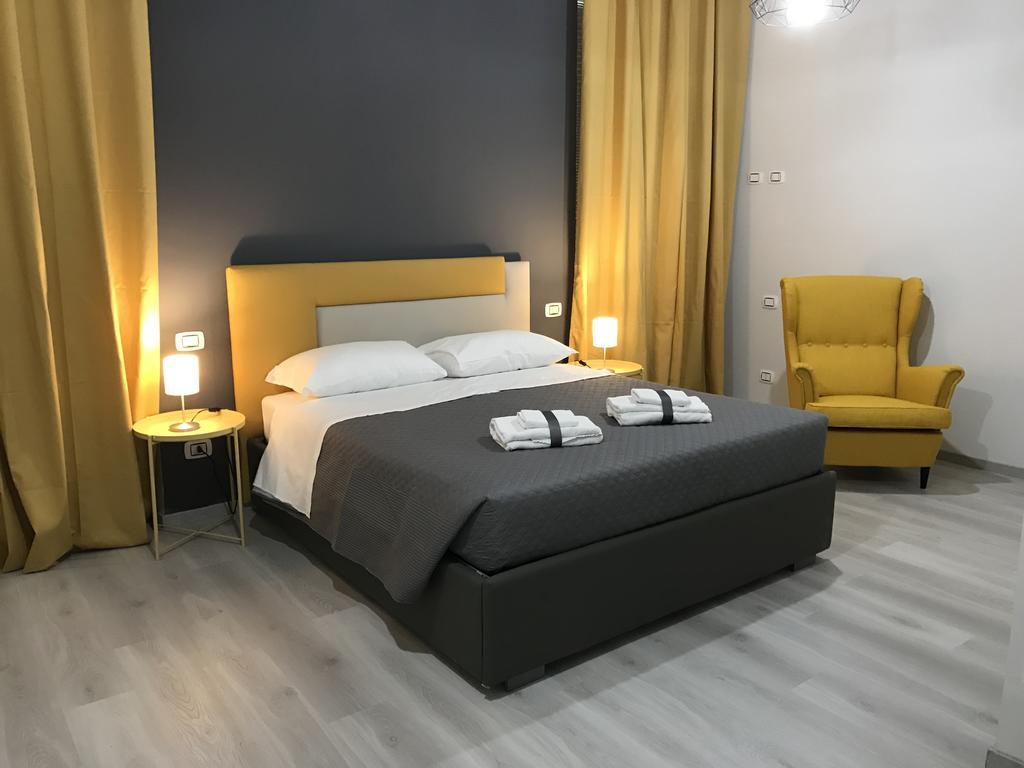 Sensation House Bed and Breakfast Rom Exteriör bild
