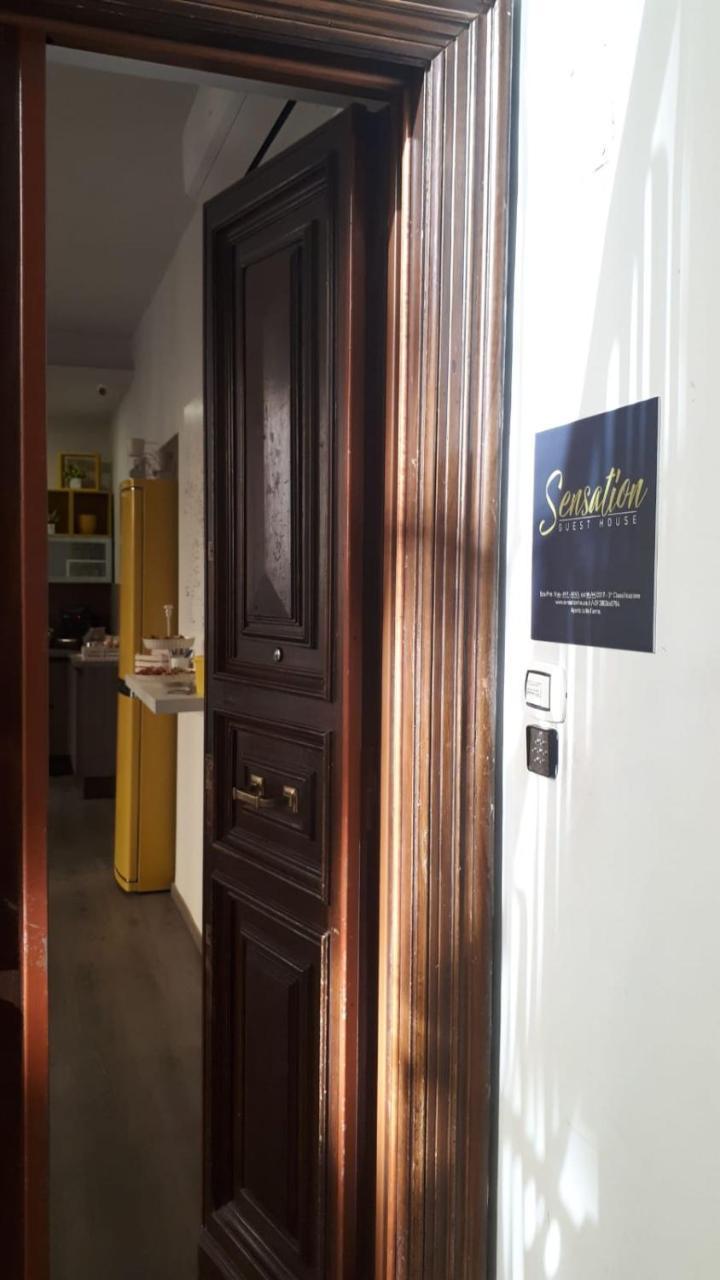 Sensation House Bed and Breakfast Rom Exteriör bild